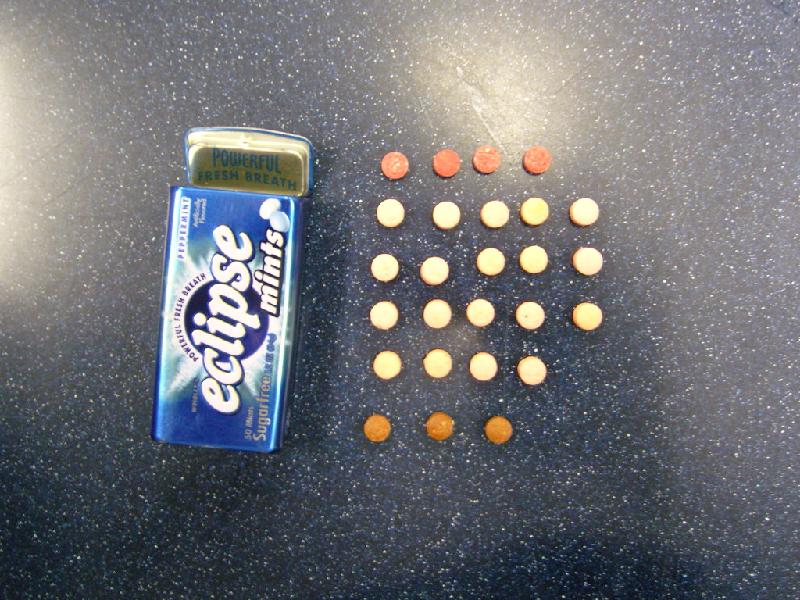 Ϥ