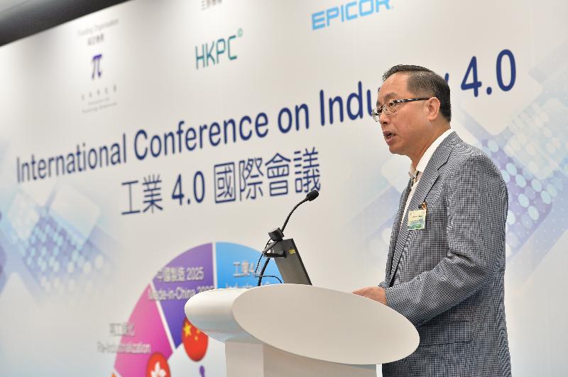 Addressing the Opening of the International Conference on Industry 4.0 cum Smart Seminars organised by the Hong Kong Productivity Council today (July 26), the Secretary for Innovation and Technology, Mr Nicholas W Yang, said the Government has attached great importance to promoting "re-industrialisation" to drive further economic growth for Hong Kong.