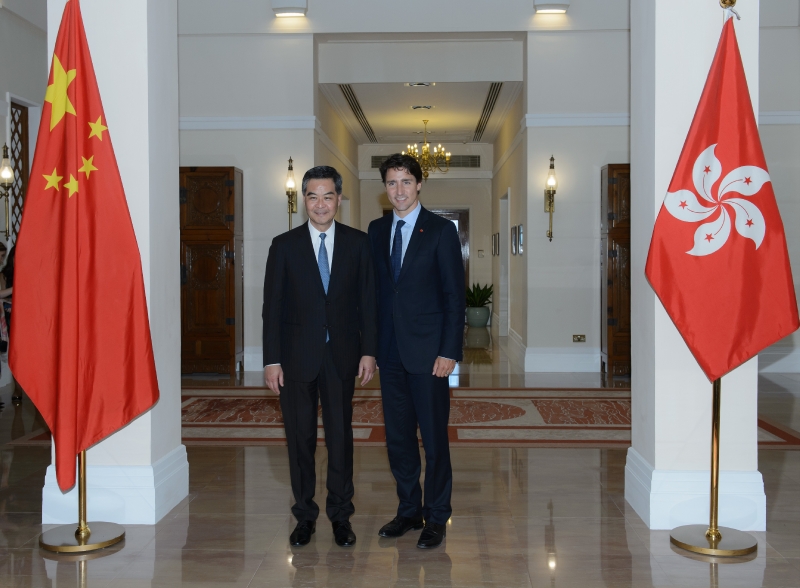 行政長官梁振英（左）今日（九月六日）在禮賓府與訪港的加拿大總理賈斯廷‧杜魯多會面。