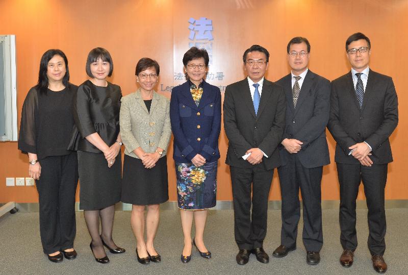 The Chief Secretary for Administration, Mrs Carrie Lam, today (September 7) visited the Legal Aid Department. Photo shows Mrs Lam (centre) in a group photo with the Director of Legal Aid, Mr Thomas Kwong (third right); the Assistant Director of Legal Aid (Litigation), Ms Sherman Cheung (first left); the Acting Deputy Director of Legal Aid (Litigation), Ms Juliana Chan (second left); the Deputy Director of Legal Aid (Policy and Administration), Ms Alice Chung (third left); the Deputy Director of Legal Aid (Application and Processing), Mr Chris Chong (second right); and the Assistant Principal Legal Aid Counsel (Civil Litigation 1), Mr Steve Wong (first right).