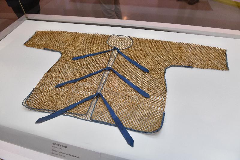 「竹都好有趣－－藝術館在這裡」展覽展出清代的竹汗衣。