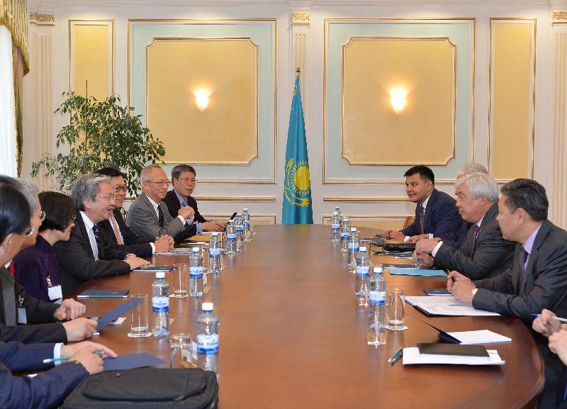 The Financial Secretary, Mr John C Tsang (fourth left), today (September 14) meets with the Minister of Foreign Affairs, Mr Erlan Idrissov (second right) in Astana, Kazakhstan.

