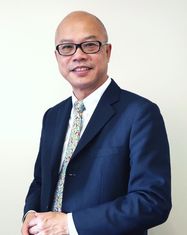 The Hospital Authority today (September 22) announced the appointment of Mr Lawrence Poon Yan-wing as Chief Manager (Nursing) with effect from March 1, 2017.
 
