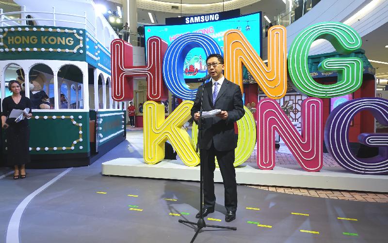 律政司司长袁国强资深大律师今日（十月六日）在香港旅游发展局于泰国曼谷举办的「香港活现曼谷」开幕典礼上致辞。