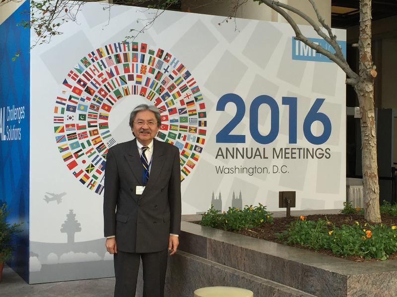 財政司司長曾俊華今日（華盛頓時間十月七日）在華盛頓出席國際貨幣基金組織及世界銀行集團年會。
