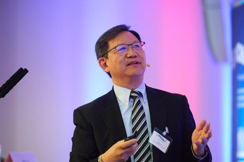 The Chairman of the Hong Kong Productivity Council and member of the Hong Kong Logistics Development Council, Mr Willy Lin, spoke at the business conference EXCHAiNGE, of which The Hong Kong Economic and Trade Office, Berlin is the official co-operation partner, in Frankfurt on October 7 (Frankfurt time).