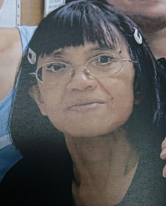 Tung Hoi-chee Lily, aged 58, is about 1.5 metres tall, 40 kilograms in weight and of thin build. She has a long face with yellow complexion and short straight black hair. She was last seen wearing a blue short-sleeved T-shirt and blue jeans. 