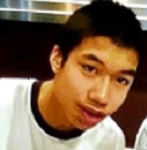 Heung Man-ki Jacky, aged 22, is about 1.7 metres tall, 45 kilograms in weight and of thin build. He has a pointed face with yellow complexion and short straight black hair. He was last seen wearing a green T-shirt, black shorts and slippers.
     