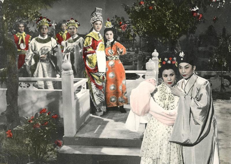 A film still of "Teaching the Son to Slay the Emperor" (1967). 