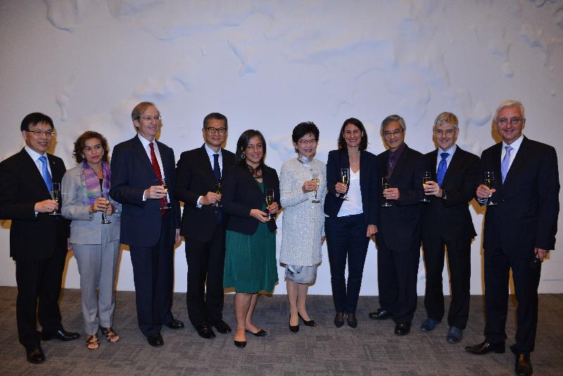 The Chief Secretary for Administration, Mrs Carrie Lam, attended the opening reception of the "City Smart - Development in Europe: Vienna" exhibition at City Gallery today (November 3). Photo shows (from left) the Vice-President (Research and Development) of the Hong Kong Baptist University (HKBU), Professor Rick Wong; the Head of the European Union Office to Hong Kong and Macao, Ms Carmen Cano; the Director General of the European Union Academic Programme (EUAP), Professor Jean-Pierre Cabestan; the Secretary for Development, Mr Paul Chan; the Deputy Mayor and Vice-Governor of Vienna and Executive City Councillor for Urban Planning, Traffic and Transport, Climate Protection, Energy and Public Participation, Mrs Maria Vassilakou; Mrs Lam; the Consul General of Austria in Hong Kong and Macao, Dr Claudia Reinprecht; the Director of Planning, Mr Ling Kar-kan; the Dean of the Faculty of Social Sciences of HKBU, Professor Adrian Bailey; and Deputy Director of the EUAP Professor Hans Werner Hess officiating at the opening reception.
