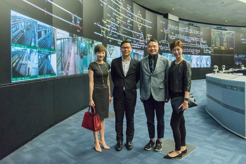 The Legislative Council (LegCo) Panel on Transport today (November 14) visited the MTR Tsing Yi Operations Control Centre. Photo shows members of the LegCo Panel on Transport (from left) Miss Tanya Chan, Mr Chan Han-pan, Mr Paul Tse and Miss Yung Hoi-yan at the centre.