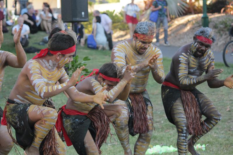 ulع�2016vѡջӯǽɾ룲޻ھݴġξδί�Nunukul Yuggera Aboriginal DancersNث�