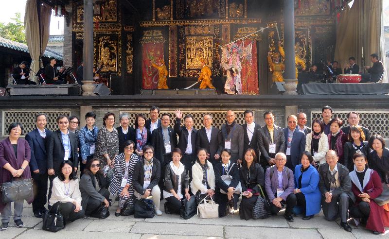 The Secretary for Home Affairs, Mr Lau Kong-wah, and a delegation of representatives from the Hong Kong Cantonese opera sector have visited Guangzhou and Foshan. Picture shows Mr Lau (back row, 12th left) and representatives at the stage of Wanfutai in Foshan on December 1.