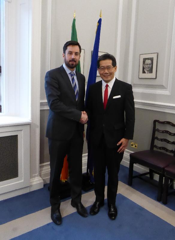 The Secretary for Commerce and Economic Development, Mr Gregory So (right), today (December 7, Dublin time) meets with the Minister of State for Financial Services of Ireland, Mr Eoghan Murphy, in Dublin, Ireland.