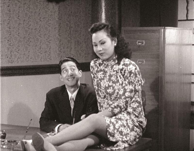 《青衫紅淚》（1948）劇照。