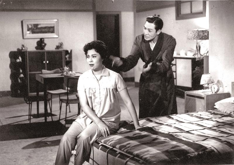 《欢喜夫妻》（1961）剧照。