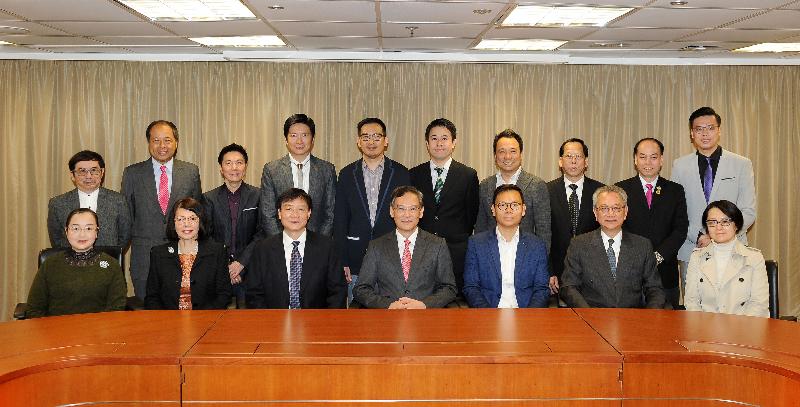 The Property Management Services Authority (PMSA) held its first meeting today (February 21) to discuss issues including its principal functions and operations as well as its work plan. Photo shows the Chairperson of the PMSA, Mr Tony Tse (front row, centre); the Vice-Chairperson, Mr Wong Kwok-hing (front row, third left); and other members before the meeting.