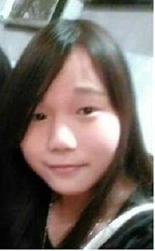 Wong Lok-yee, aged 16, is about 1.61 metres tall, 50 kilograms in weight and of medium build. She has a round face with yellow complexion and long straight blue and green hair. She was last seen wearing a black and white T-shirt, blue trousers and black sports shoes.