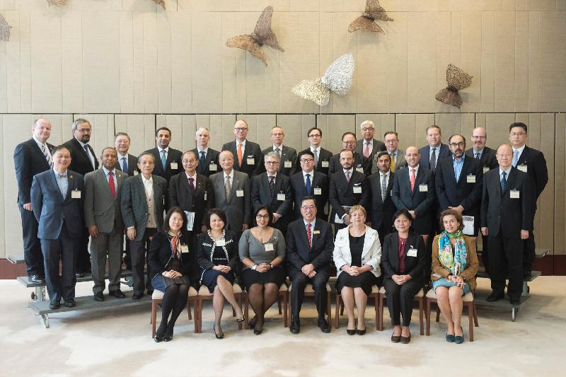 The President of the Legislative Council (LegCo), Mr Andrew Leung (first row, centre), joins a group photo with Consuls-General or their representatives as well as members of the Association of Honorary Consuls in Hong Kong & Macau SAR, China in the LegCo Complex today (March 27).