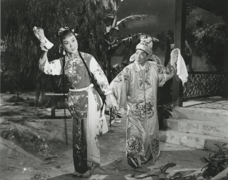 《紅菱巧破無頭案》（1959）劇照。