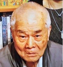 Lam Kwok-po is about 1.6 metres tall, 59 kilograms in weight and of medium build. He has a round face with yellow complexion and short white hair. He was last seen wearing a dark jacket, a white shirt, dark grey trousers and black shoes.
