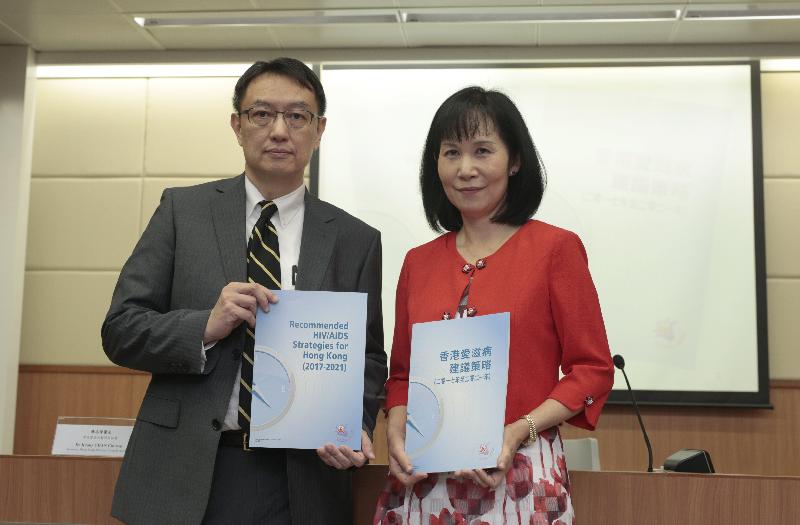 The Chairperson of the Hong Kong Advisory Council on AIDS (ACA), Dr Susan Fan (right), today (May 22) announced the Recommended HIV/AIDS Strategies for Hong Kong (2017-2021) with the Secretary of the ACA and Consultant (Special Preventive Programme) of the Centre for Health Protection of the Department of Health, Dr Kenny Chan.