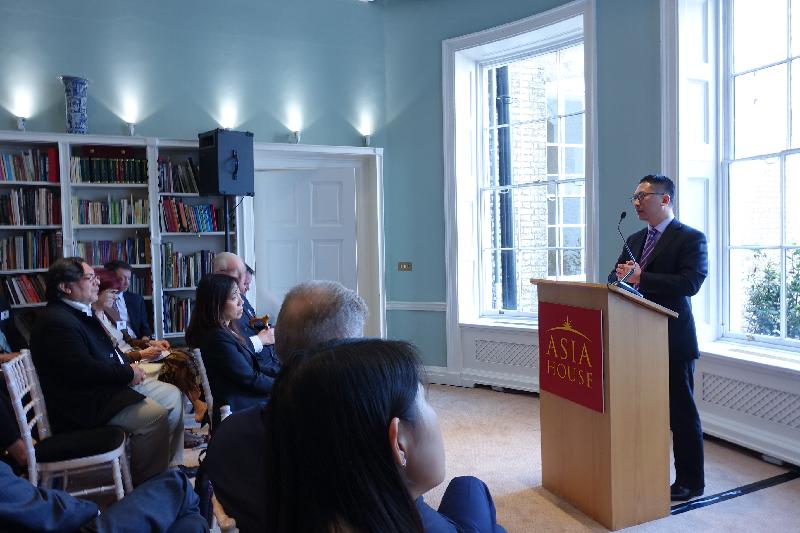 The Secretary for Justice, Mr Rimsky Yuen, SC, has started his visit to the United Kingdom. Photo shows Mr Yuen delivering a speech entitled "'one country, two systems' policy and the rule of law in the HKSAR: The past 20 years and the future" at Asia House, London today (May 24, UK time). 