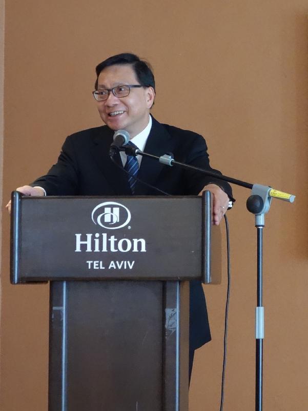 The Secretary for Transport and Housing, Professor Anthony Cheung Bing-leung, speaks at the Belt and Road Initiative seminar co-organised by Cathay Pacific Airways and the Hong Kong Trade Development Council in Tel Aviv, Israel on June 8 (Tel Aviv time).
