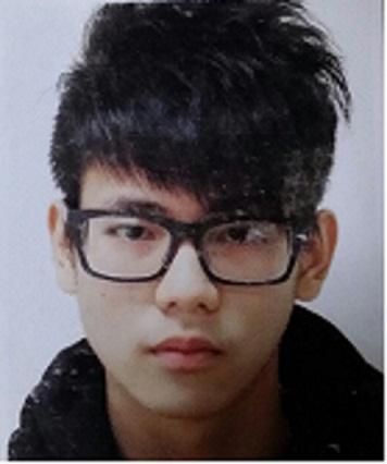 Yuen Chung-hin, aged 20, is about 1.7 metres tall, 60 kilograms in weight and of medium build. He has a square face with yellow complexion and short straight black hair. He was last seen wearing a grey short-sleeved T-shirt, yellow trousers, red sports shoes, black frame glasses and carrying a blue shoulder bag.
