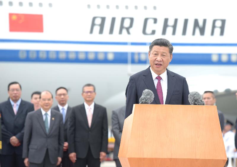 President Xi Jinping today (June 29) speaks to the media at the airport apron. 