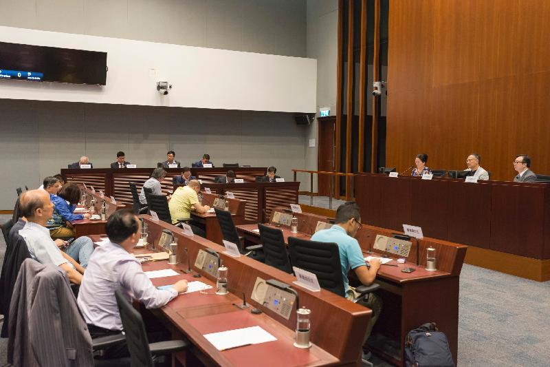 Members of the Legislative Council (LegCo) and Kwun Tong District Council exchange views on matters of mutual concern at a meeting at the LegCo Complex today (June 30).