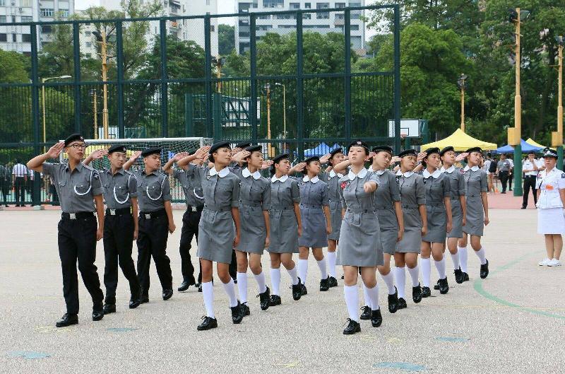 青少年制服團隊大巡遊暨嘉年華於七月十六日（星期日）舉行。圖示將參與大巡遊的香港聖約翰救傷隊少青團。