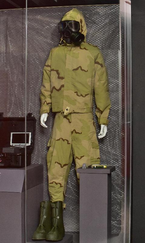 The Museum of Coastal Defence is holding the "Braving Untold Dangers: War Correspondents" exhibition until January 31, 2018. Photo shows a protective suit, army boots, mask and first aid kit used by a Hong Kong reporter during the Iraq War in 2003.