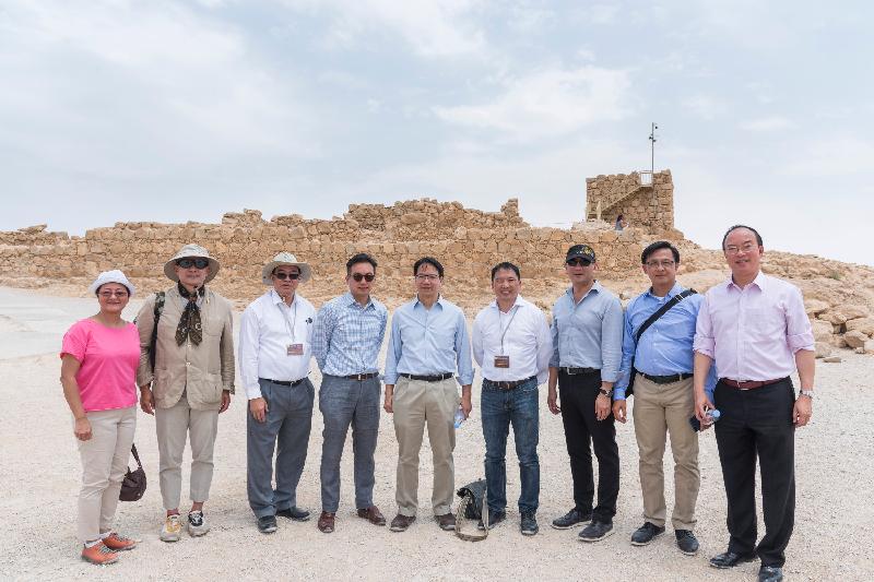 Under the arrangement of the Israel Ministry of Foreign Affairs, members of the delegation of the Legislative Council Panel on Commerce and Industry visited Masada yesterday (July 26, Israel time), a World Heritage Site declared by the United Nations Educational, Scientific and Cultural Organization. From right: Mr Ma Fung-kwok, Dr Junius Ho, Mr Chung Kwok-pan, delegation leader Mr Wu Chi-wai, Mr Charles Mok, Mr Alvin Yeung, Dr Lo Wai-kwok, Mr Paul Tse and Dr Helena Wong.