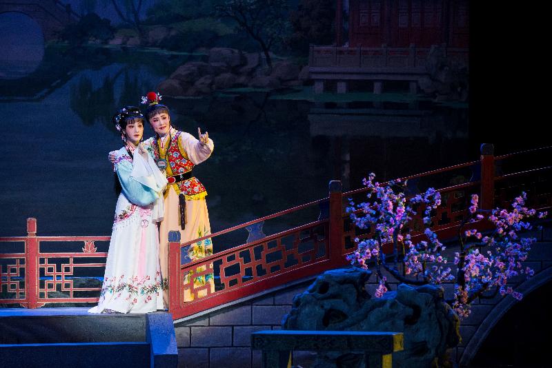 The Chinese Opera Festival presented by the Leisure and Cultural Services Department will bring to Hong Kong a signature play and new repertoire of Yue opera by the Shanghai Yue Opera Group from August 3 to 5 (Thursday to Saturday).