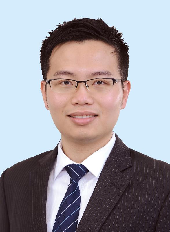 Political Assistant to the Secretary for Transport and Housing, Mr Mark Fu Chuen-fu.