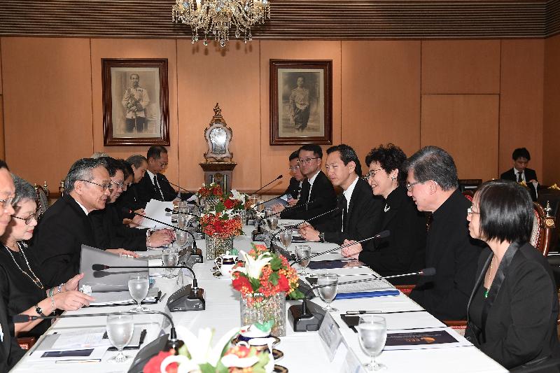 The Chief Executive, Mrs Carrie Lam (third right), today (August 4) in Bangkok meets with the Minister of Foreign Affairs of Thailand, Mr Don Pramudwinai (third left), and other officials.