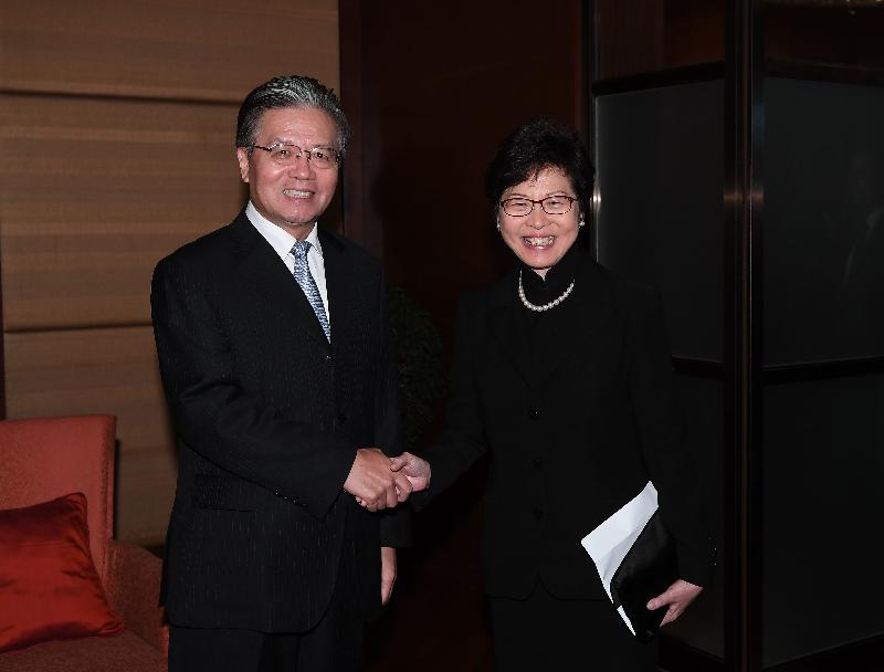 The Chief Executive, Mrs Carrie Lam (right), calls on the Chinese Ambassador to Thailand, Mr Ning Fukui (left), in Bangkok today (August 4).