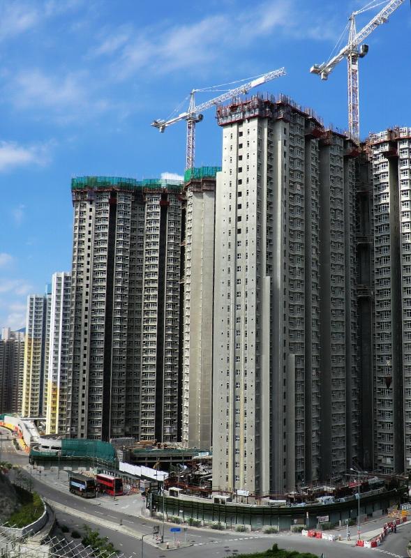 The Hong Kong Housing Authority (HA) endeavours to enhance site safety in both its completed estates and those under construction, aiming at achieving zero fatal accidents as well as no more than nine accidents per 1,000 workers. Picture shows a construction site of the HA at On Sau Road in Kwun Tong.