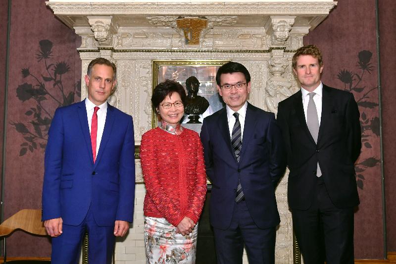 The Chief Executive, Mrs Carrie Lam, visited the Victoria and Albert Museum in London, the United Kingdom, today (September 21, London time). Picture shows (from left) the Deputy Director and Chief Operation Officer of the Victoria and Albert Museum, Mr Tim Reeve; Mrs Lam; the Secretary for Commerce and Economic Development, Mr Edward Yau; and the Director of the Victoria and Albert Museum, Dr Tristram Hunt, at the meeting. 