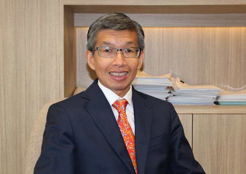 The Hospital Authority today (September 28) announced that Dr Simon Tang Yiu-hang has been appointed as Cluster Chief Executive (New Territories West) and Hospital Chief Executive of Tuen Mun Hospital with effect from April 1, 2018.