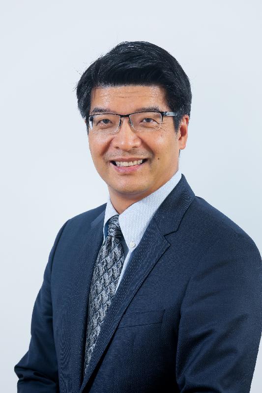 The Hospital Authority today (September 28) announced that Dr Pang Fei-chau has been appointed as Hospital Chief Executive (HCE) of Tung Wah Hospital with effect from November 1 this year in addition to his current role as HCE of Grantham Hospital.