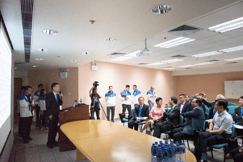 The Legislative Council Panel on Development visited Ngau Tam Mei Water Treatment Works in Yuen Long today (October 6). Photo shows the Legislative Council members receiving a briefing from a representative of the Water Supplies Department on the on-site chlorine generation facility at Ngau Tam Mei Water Treatment Works.