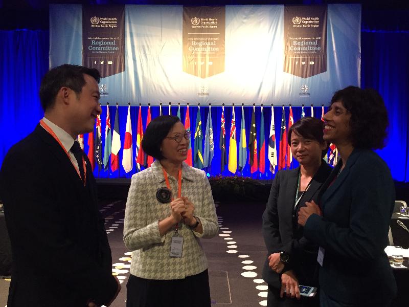 The Secretary for Food and Health, Professor Sophia Chan (second left), today (October 9) met Singapore's Senior Minister of State, Ministry of Health, Dr Lam Pin Min (first left), and the delegation of Singapore at the 68th session of the World Health Organization Regional Committee for the Western Pacific in Brisbane, Australia.