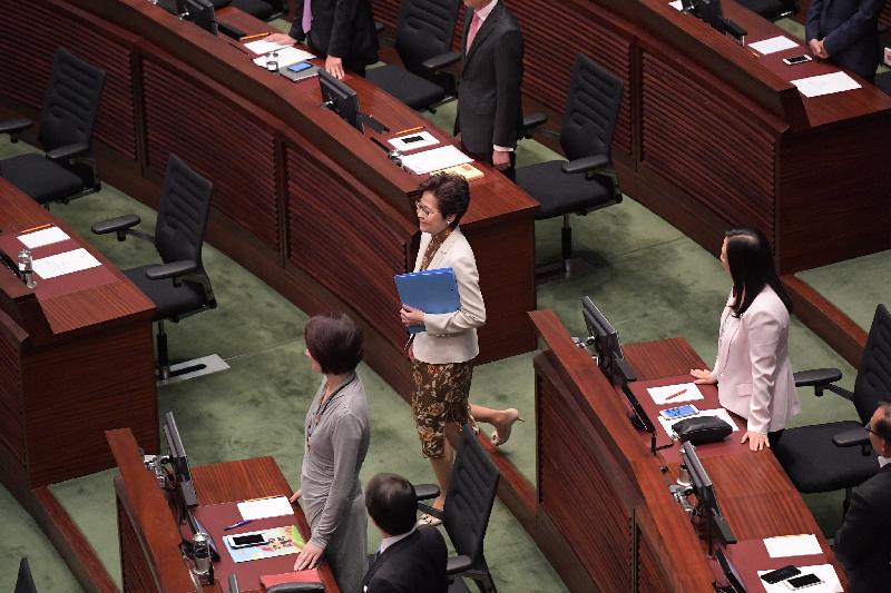 行政长官林郑月娥今日（十月十一日）在立法会发表《行政长官2017年施政报告》。