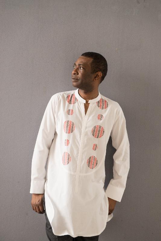 Youssou N'Dour, winner of the Grammy Award for Best Contemporary World Music Album, will perform with his group the Super Étoile de Dakar from October 20 to 22 at the Hong Kong Cultural Centre.