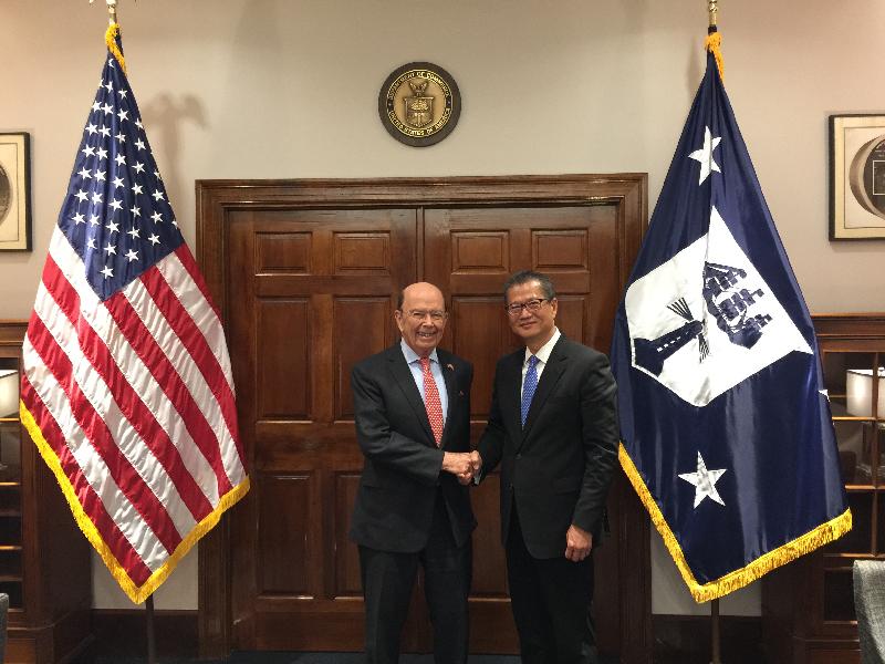 The Financial Secretary, Mr Paul Chan (right), met with US Secretary of Commerce, Mr Wilbur Ross (left), in Washington, DC on October 13 (Washington time). Mr Chan said that Hong Kong and the US enjoy close economic and trade ties. The US is Hong Kong's the second largest trading partner and Hong Kong is the ninth largest export market for US goods. Hong Kong, being an international financial and trade centre as well as an important gateway leading to the Mainland of China, can help US enterprises tap the massive potential of the Mainland market and create more business opportunities.