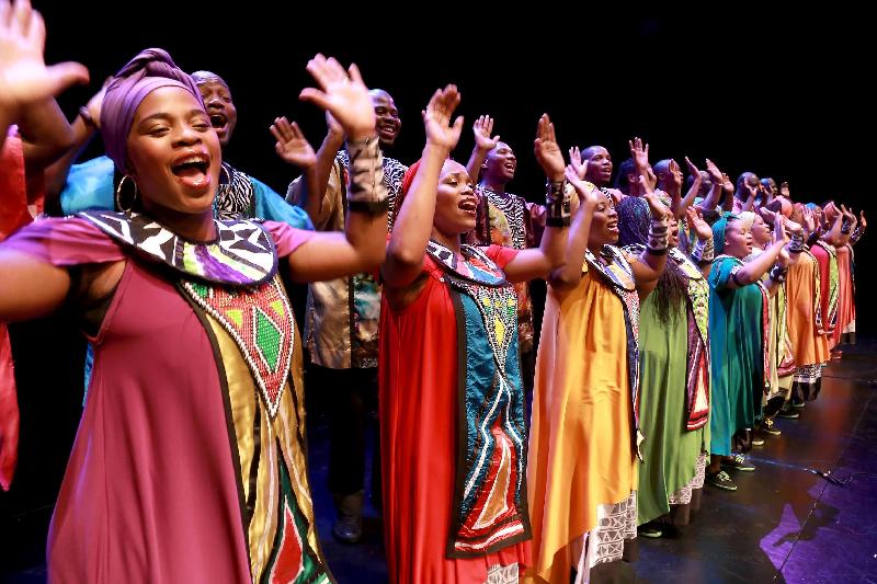 South Africa's Soweto Gospel Choir will captivate local audiences with its soaring voices in three performances from October 27 to 29. The jubilant stage presence of the Choir combines resonant harmonies with dazzling costumes, catchy improvised movements and compelling live percussion to deliver a joyous experience for the audience.