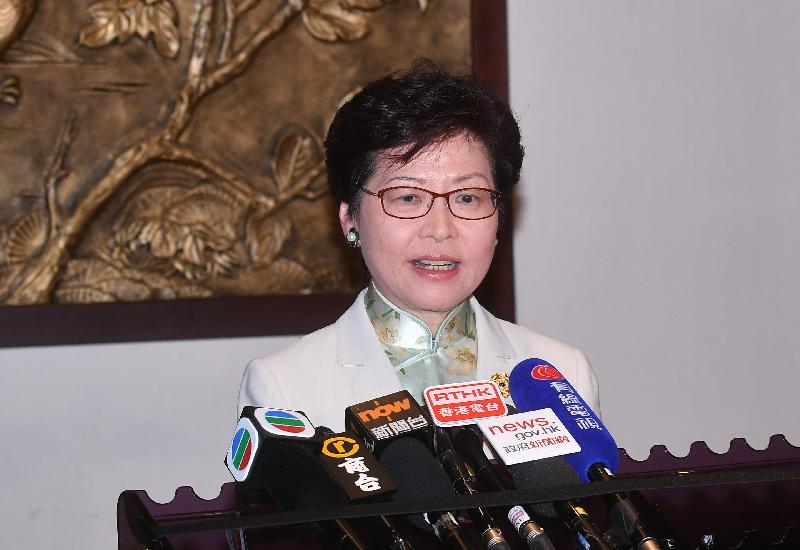 行政長官林鄭月娥今日（十一月十一日）下午在越南峴港出席亞太區經濟合作組織經濟領導人非正式會議後會見傳媒。