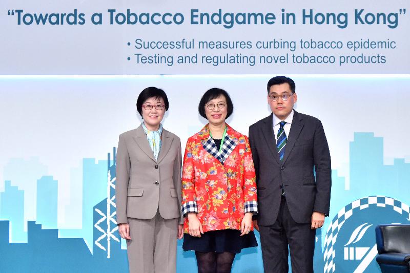 The Secretary for Food and Health, Professor Sophia Chan (centre); the Director of Health, Dr Constance Chan (left); and the Chairman of Hong Kong Council on Smoking, Mr Antonio Kwong (right), are pictured at the conference on "Towards a Tobacco Endgame in Hong Kong" today (December 1).